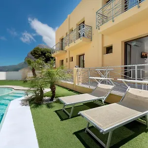 Appart hôtel Le Piscine